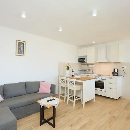 아니카 두브로브니크