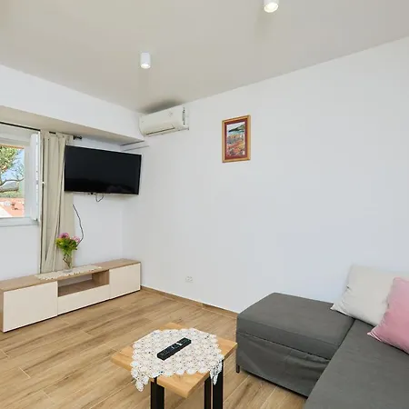 Anica 3* Dubrovnik